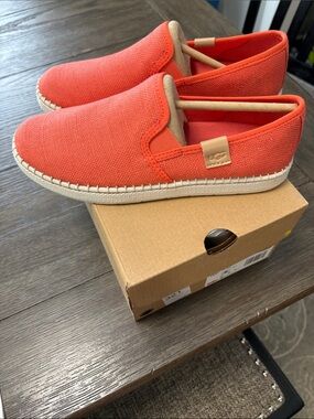 UGG Coral Canvas Slip-On Espadrilles